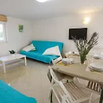 Semesterbostad Croatia Santalezi