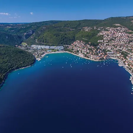 Croatia Дом отдыха Santalezi